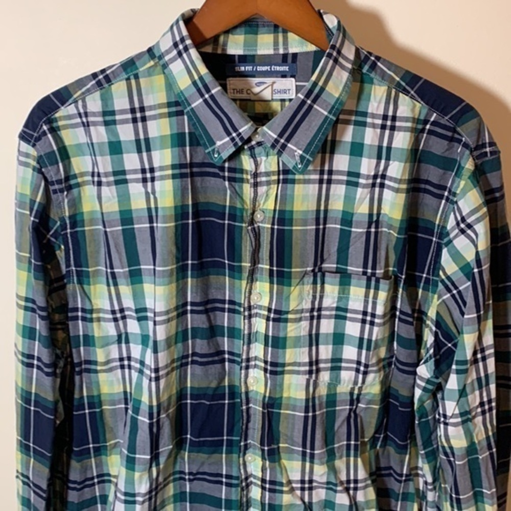 Men’s button down shirt size XL